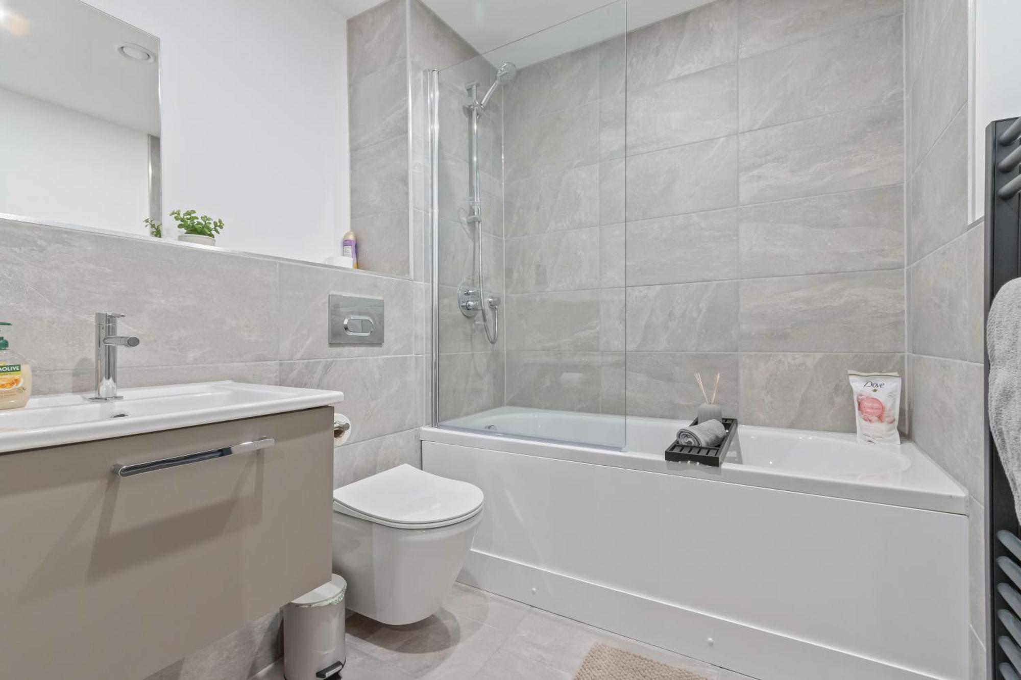 Elegant Flat - Sleeps 5 - Gym Apartamento York