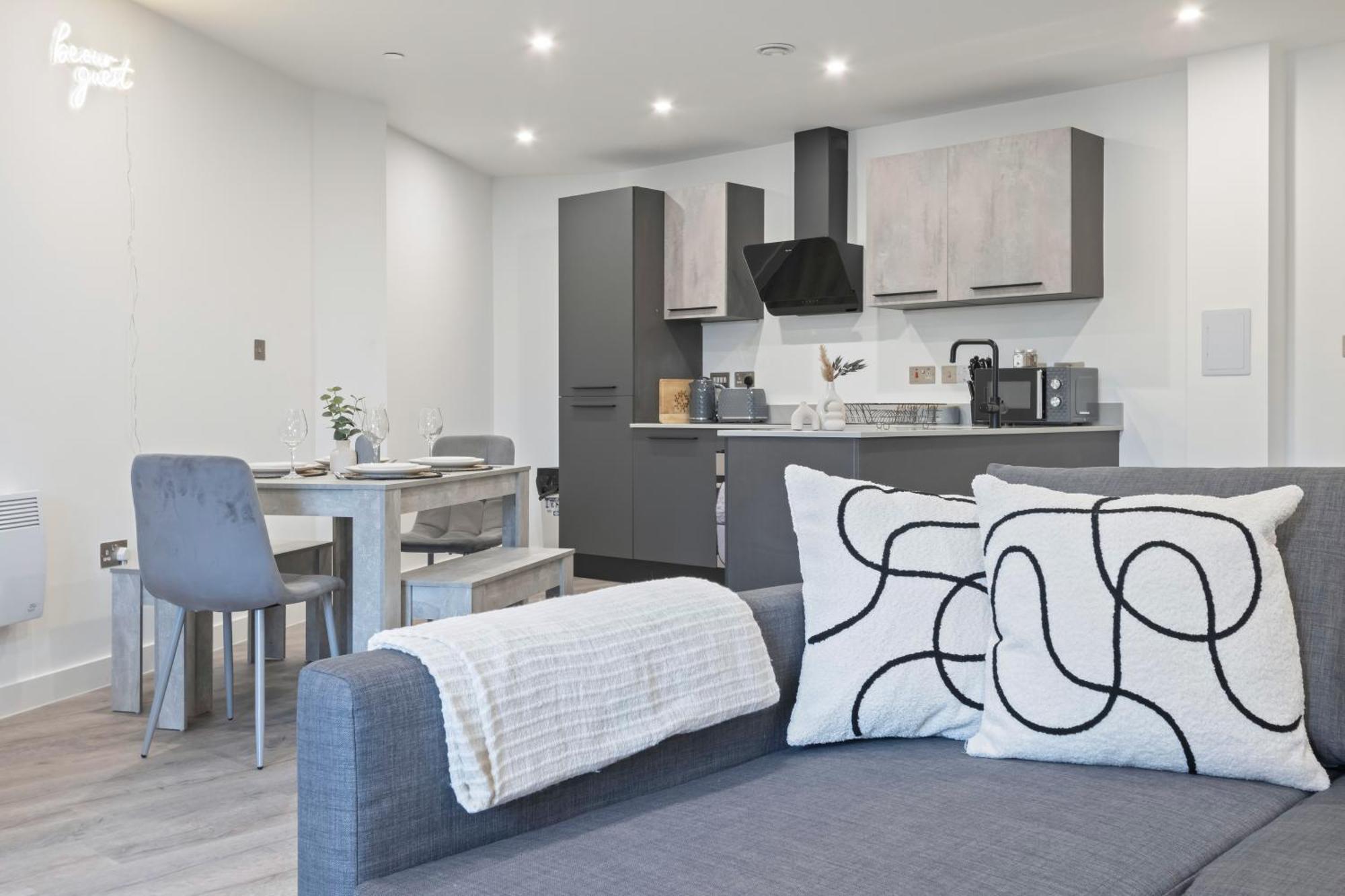 Elegant Flat - Sleeps 5 - Gym * York