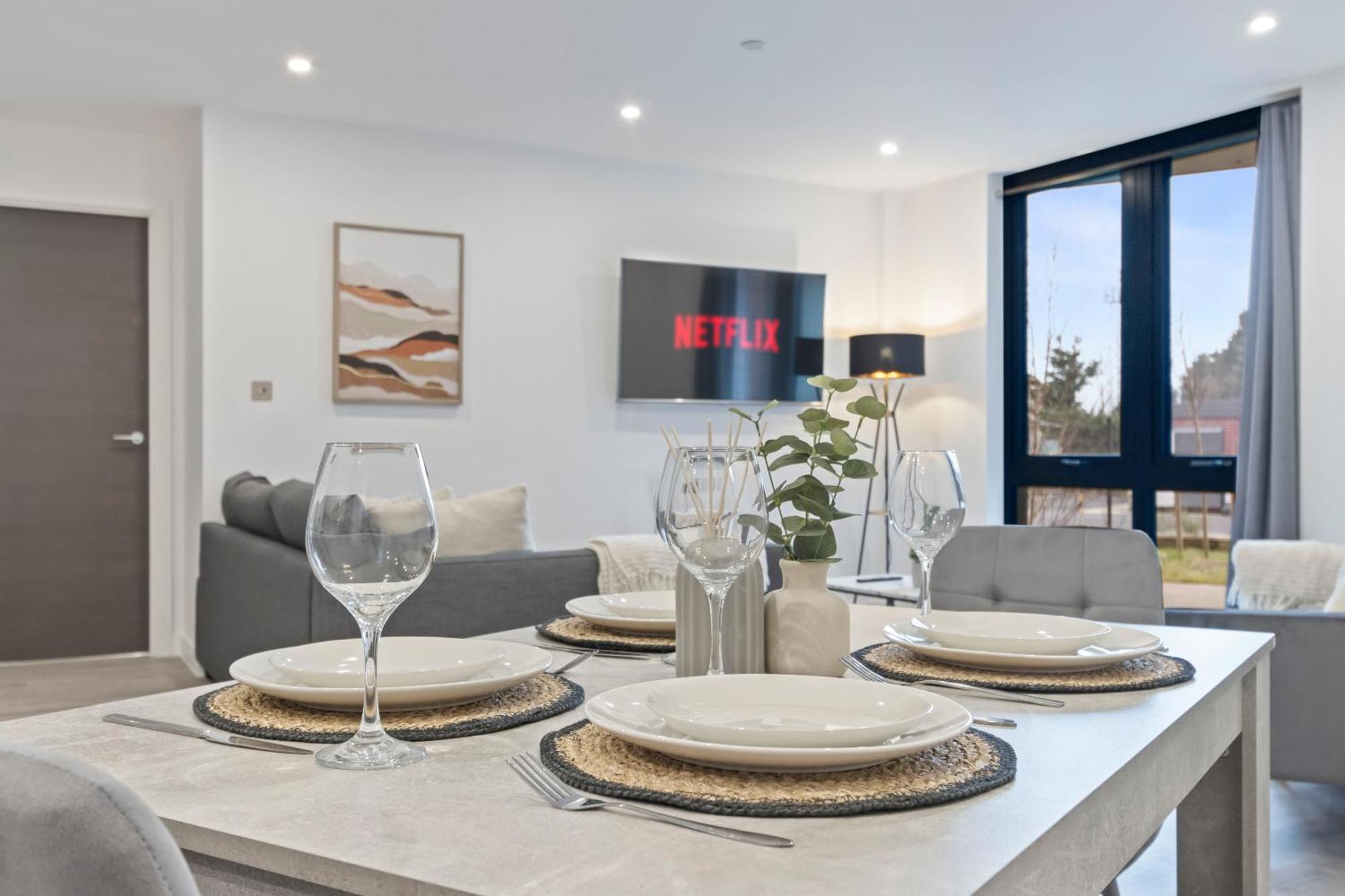 Elegant Flat - Sleeps 5 - Gym